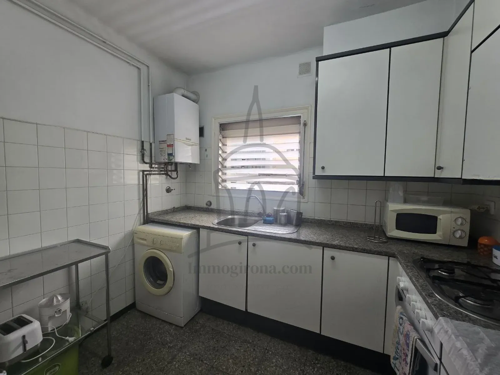 🏡 Geräumige und helle Wohnung zum Verkauf in der Gegend von La Creu – Girona