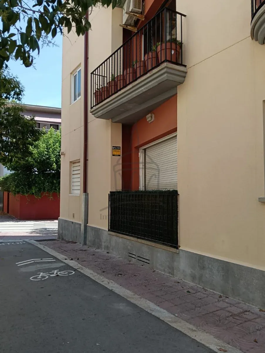 🏡 Appartement te koop in het centrum van Palamós, 2 slaapkamers, gemeenschappelijk zwembad en onovertroffen locatie!