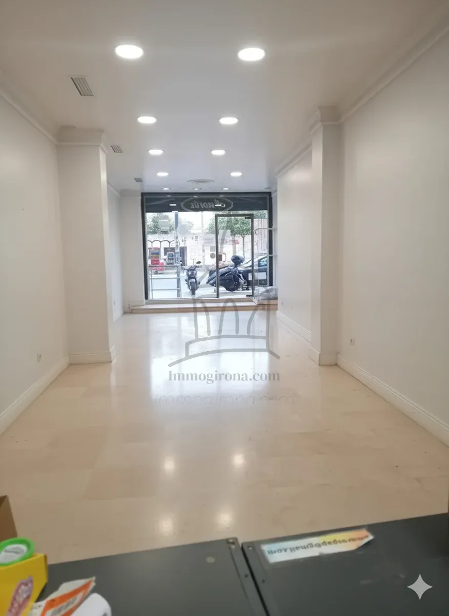 Local comercial a Badalona – Zona Pep Ventura