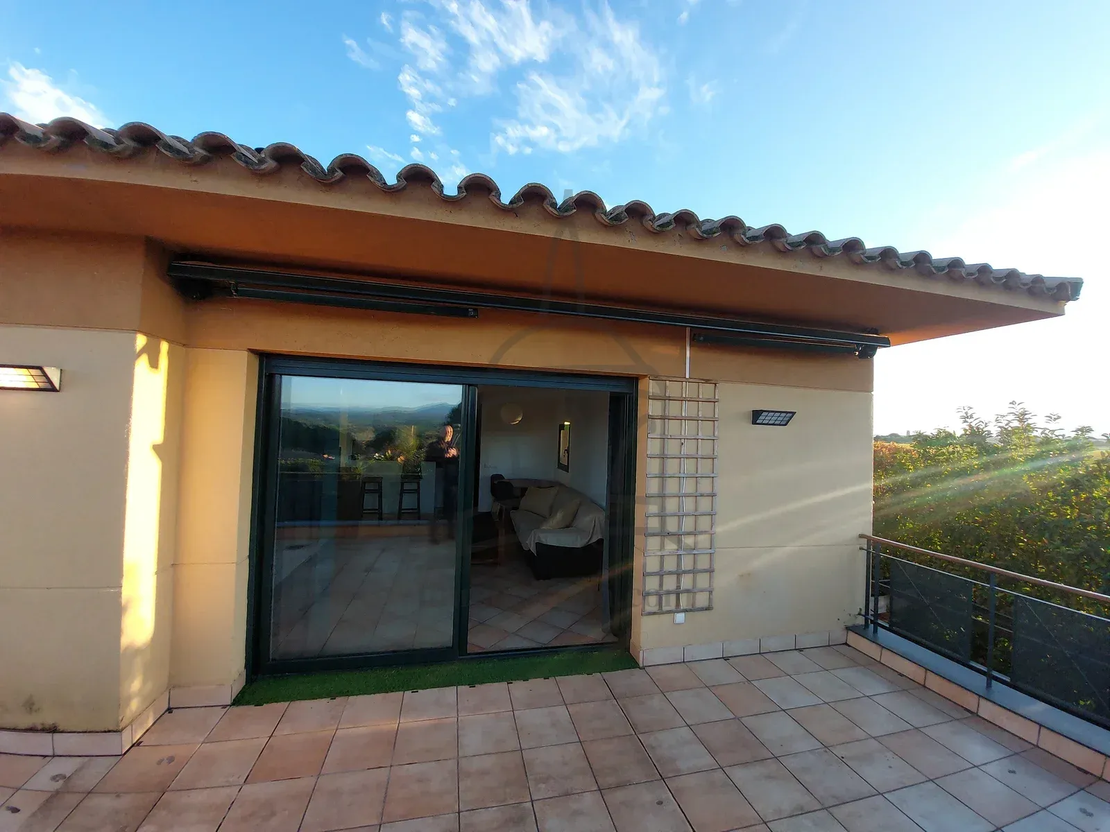 Exklusives Penthouse im Herzen des Torremirona Golf Resorts